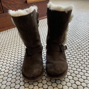 Girls UGG boots. Size 1